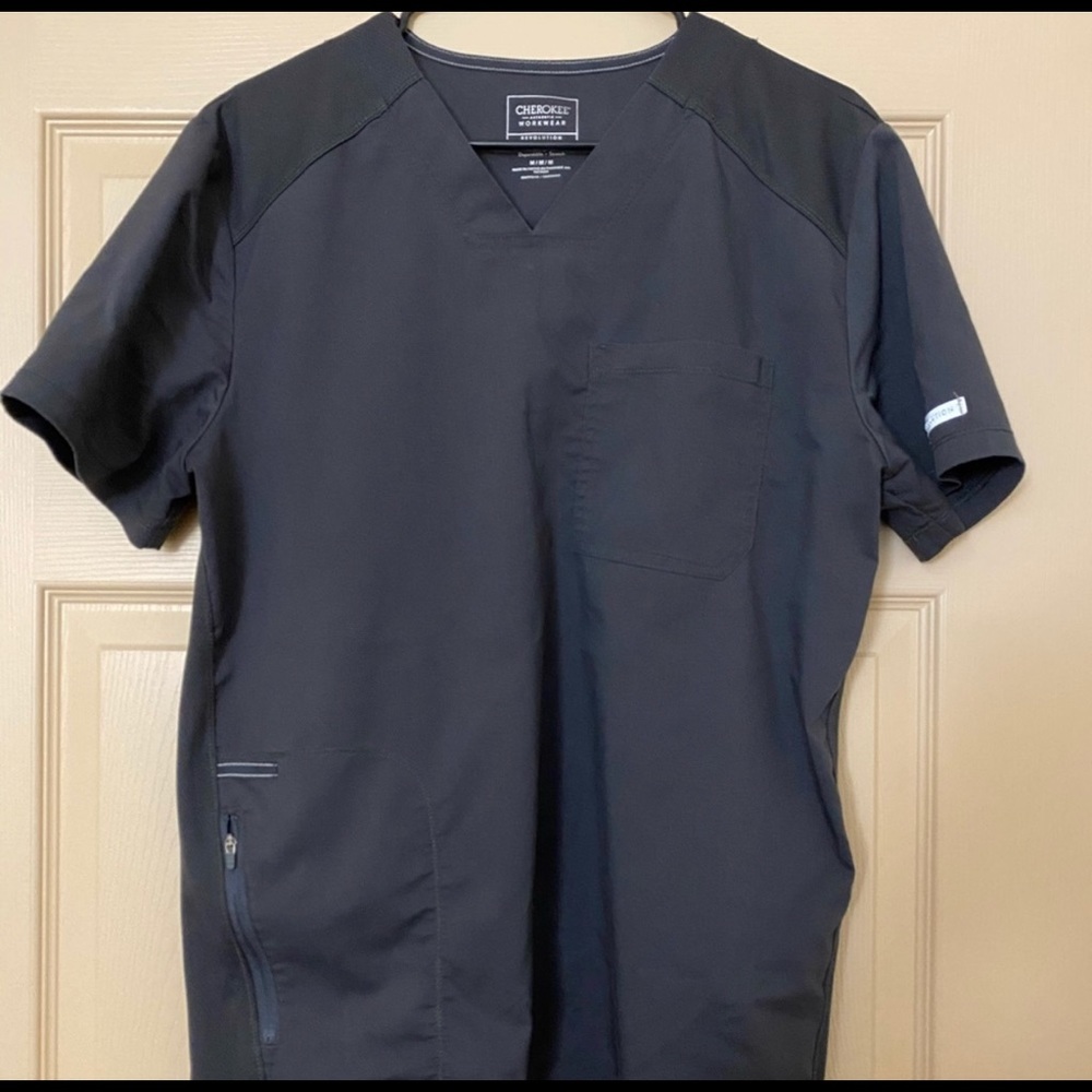 Men’s Cherokee V Neck Scrub top and Jogger Pants